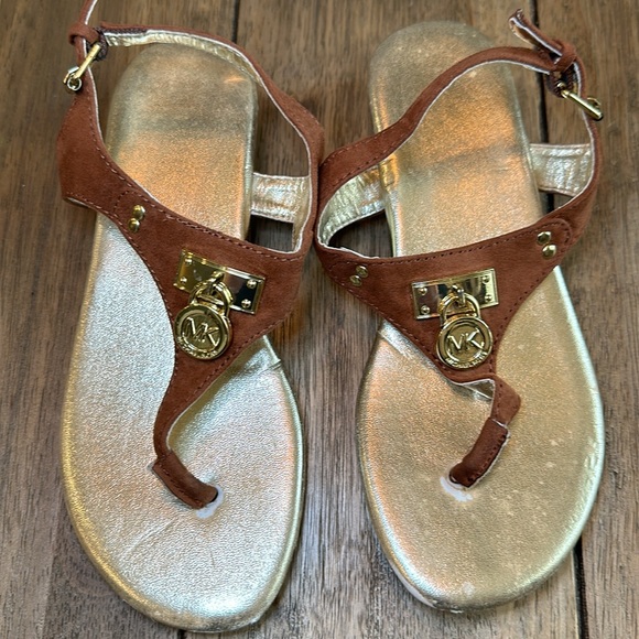 Michael Kors Brown Suede Signature MK Charm T-Strap Jeweled Thong Sandal/Sz 13 - Picture 4 of 10